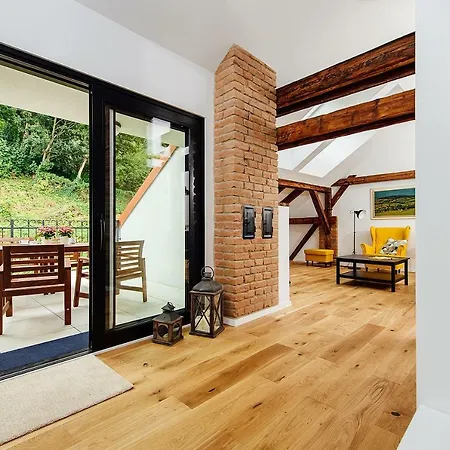 Loft V Historickom Centre 公寓 Trenčín