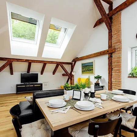 Loft V Historickom Centre Appartement